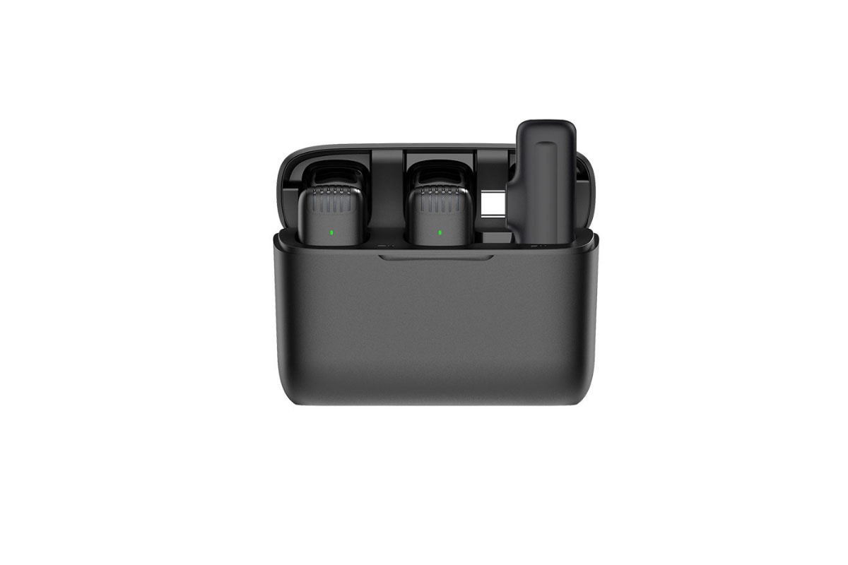 Type-C Wireless Lavalier Microphone - 2.4GHz with Charging Case